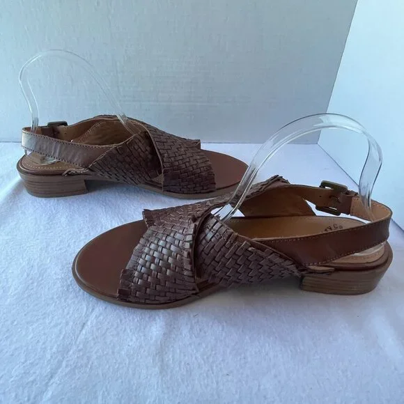 Vintage Foundry Co.  Slingback Strappy Sandals - Picture 7 of 13